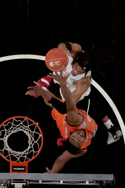 在向外界传 在向外界传